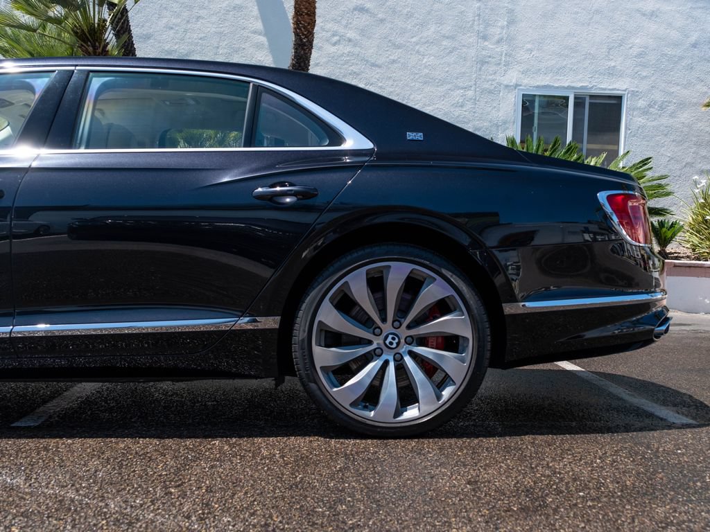 Used 2020 Bentley Flying Spur W12 w/ First Edition Specification AWD/4WD image 30