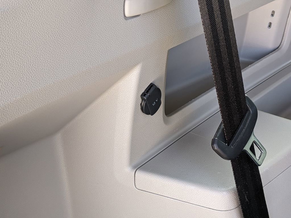 Used 2022 Volkswagen Atlas SE image 28