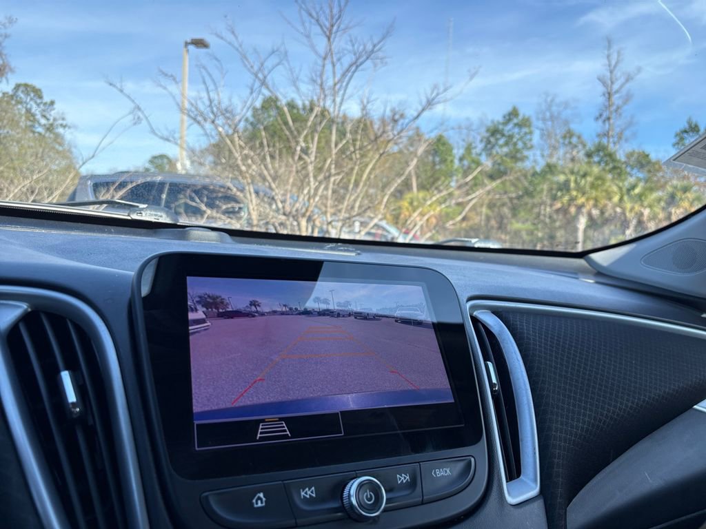 Used 2023 Chevrolet Malibu LT image 20