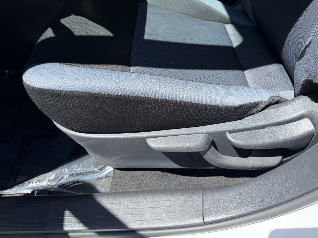 Used 2025 Nissan Versa SV w/ Trunk Package FWD image 28