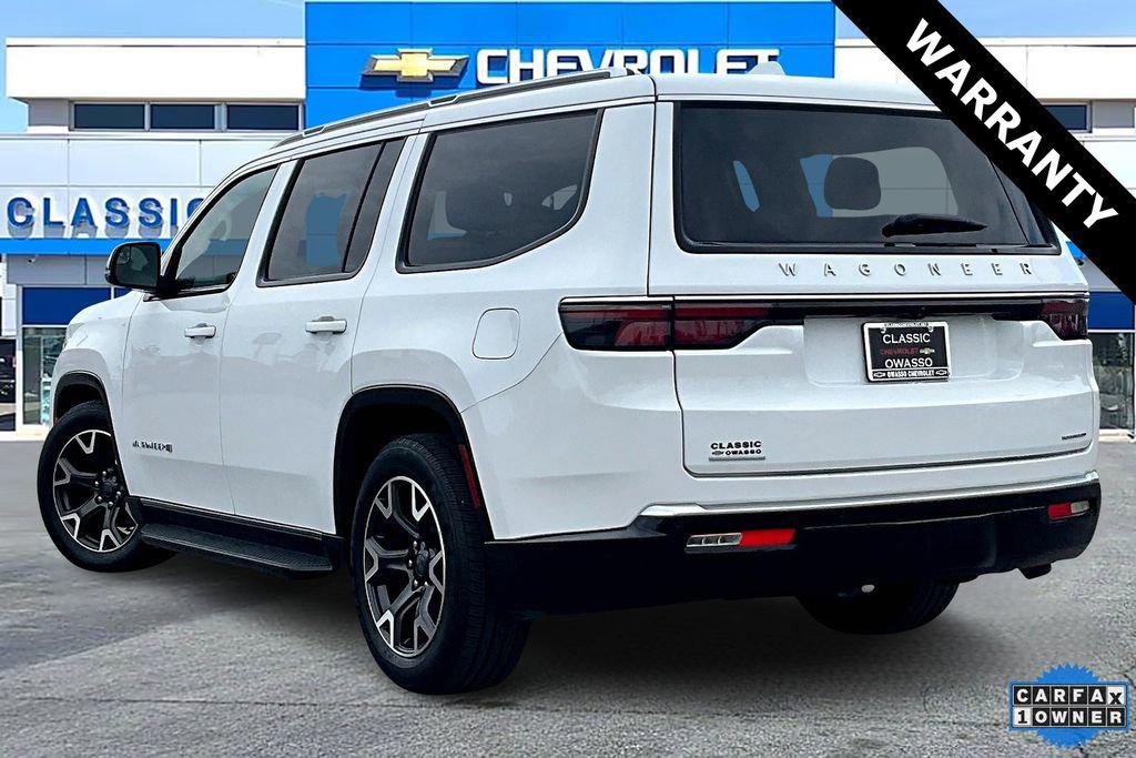 Used 2023 Jeep Wagoneer Series III w/ Preferred Equipment Group AWD/4WD image 4
