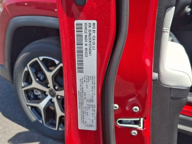 Used 2025 Jeep Compass Limited AWD/4WD image 27