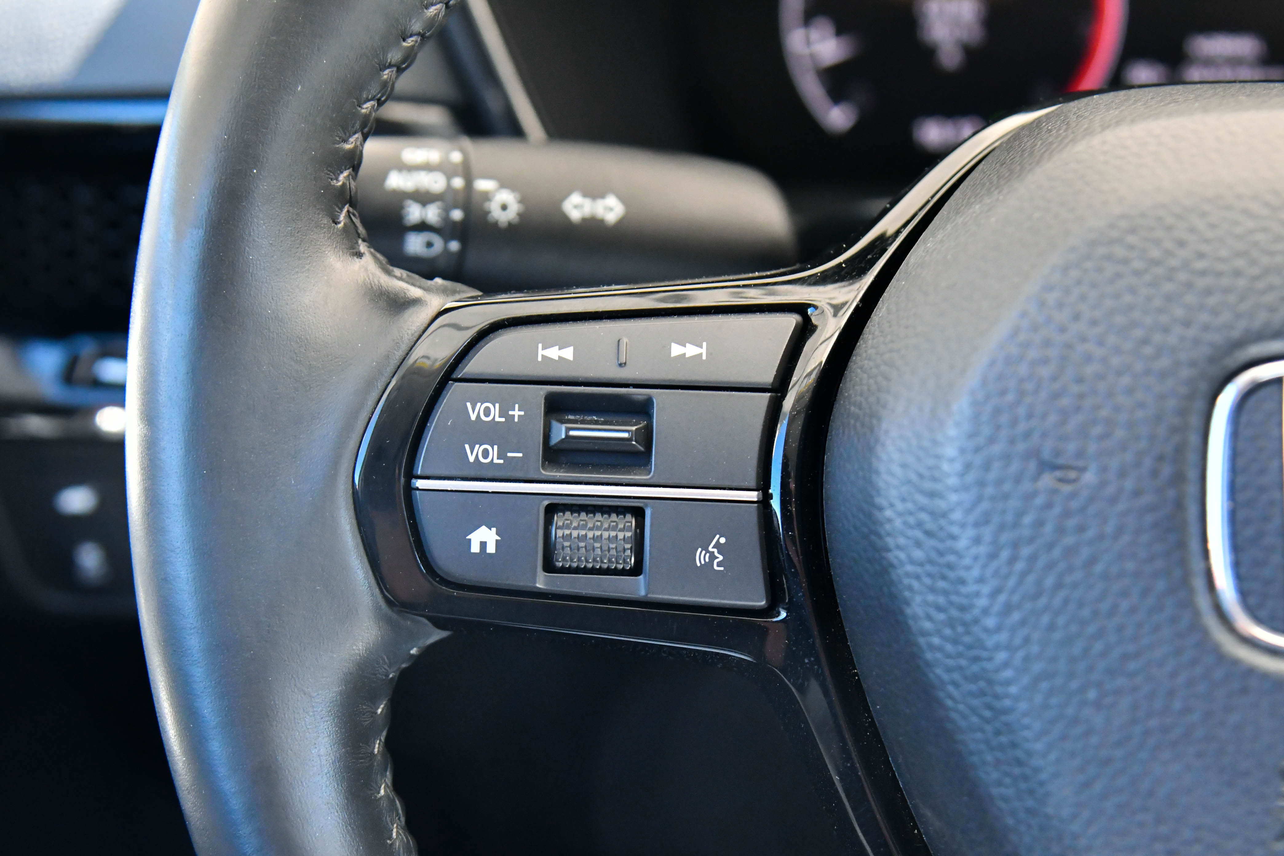 Used 2024 Honda CR-V EX-L image 33