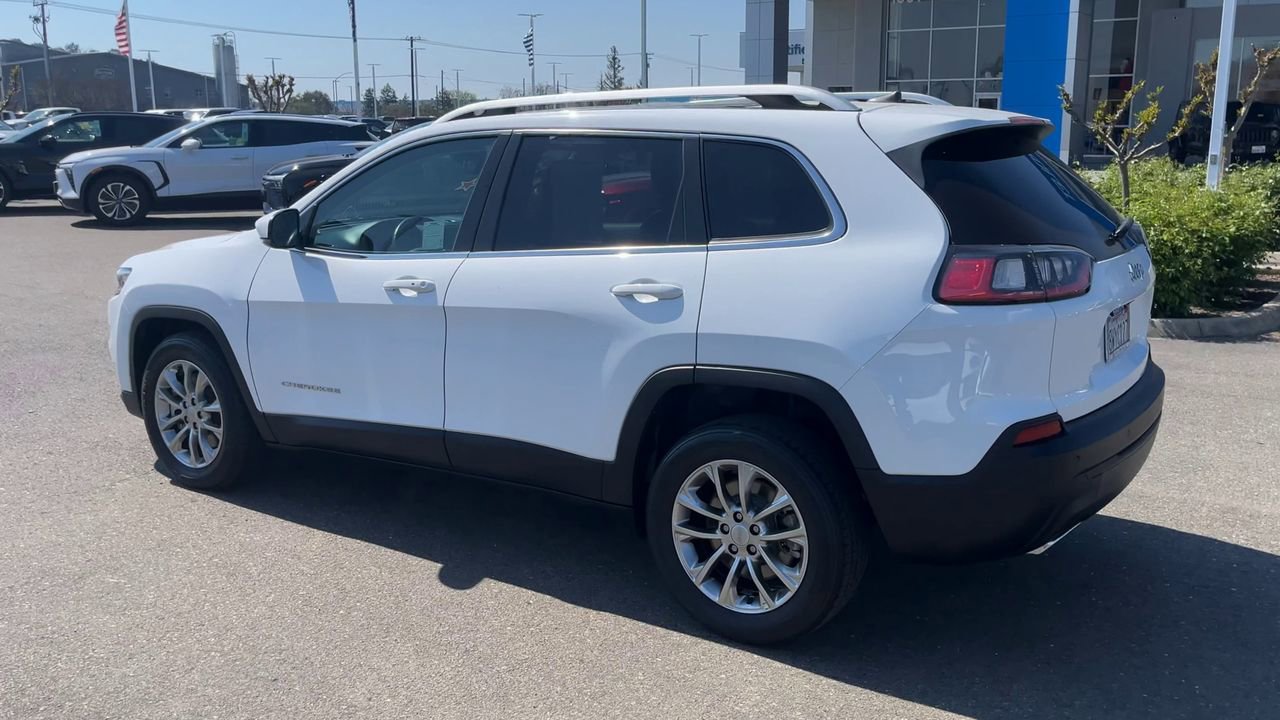 Used 2021 Jeep Cherokee Latitude Lux w/ Sun & Sound Group image 5