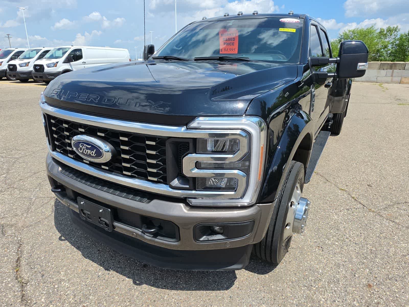 Used 2023 Ford F450 King Ranch w/ FX4 Off-Road Package AWD/4WD image 2