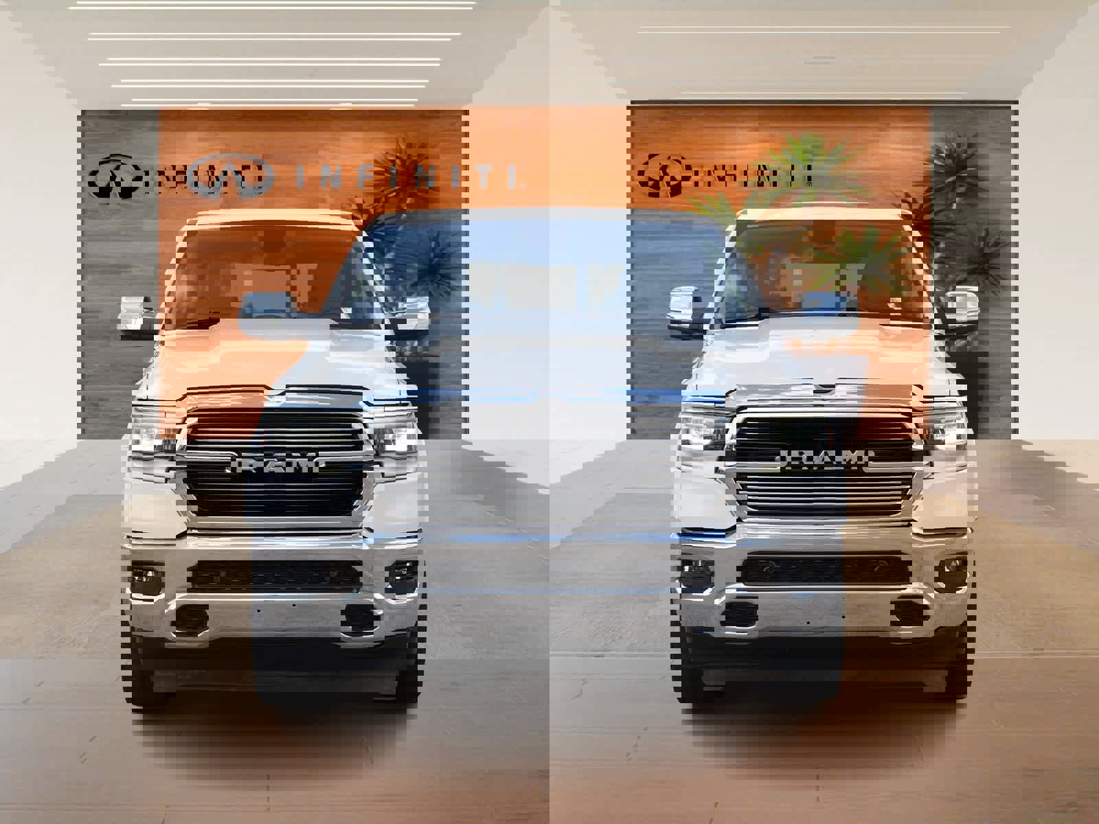 Used 2019 RAM 1500 Laramie image 2