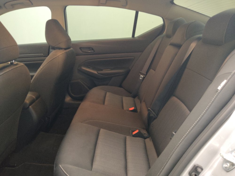 Used 2024 Nissan Altima 2.5 S FWD image 18