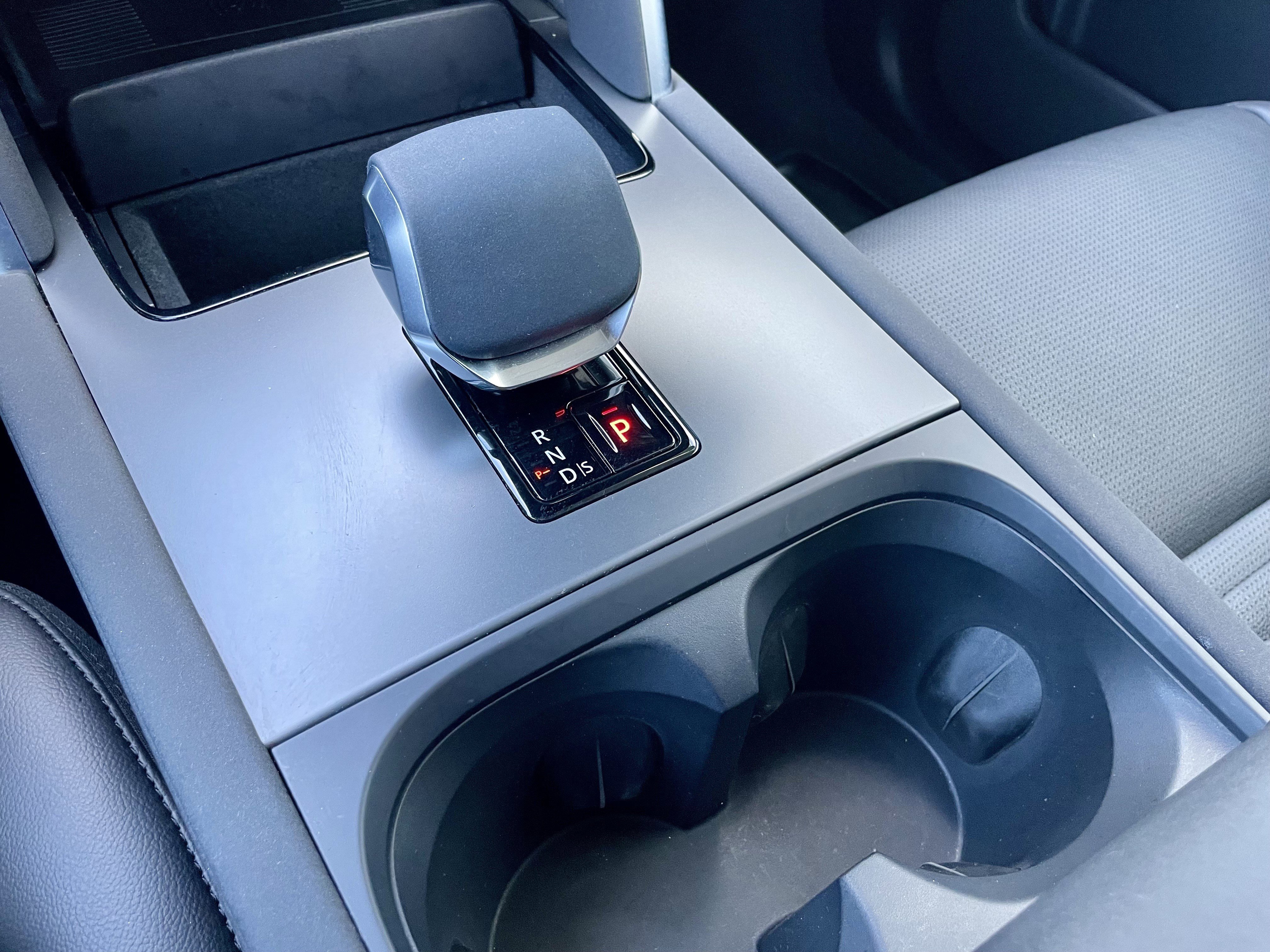 Certified 2024 Land Rover Discovery Sport S image 20