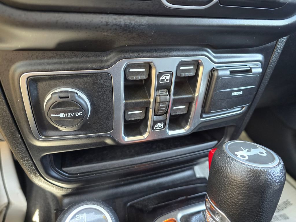 Used 2020 Jeep Wrangler Unlimited Sport S AWD/4WD image 20