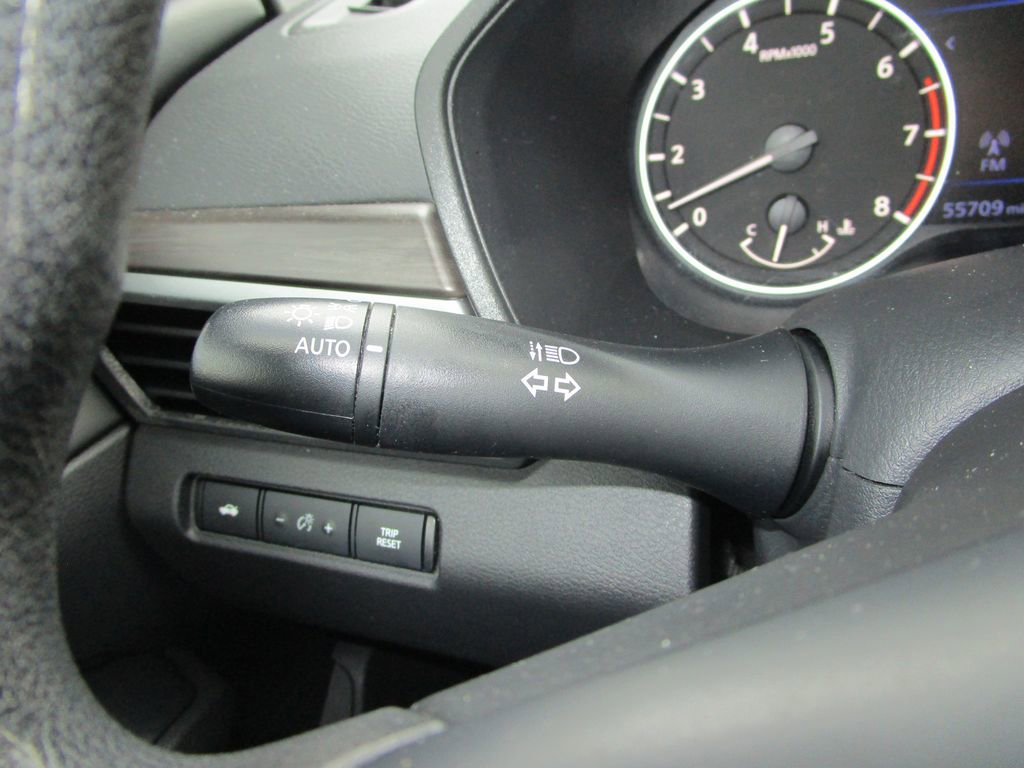 Used 2024 Nissan Altima 2.5 SV image 25