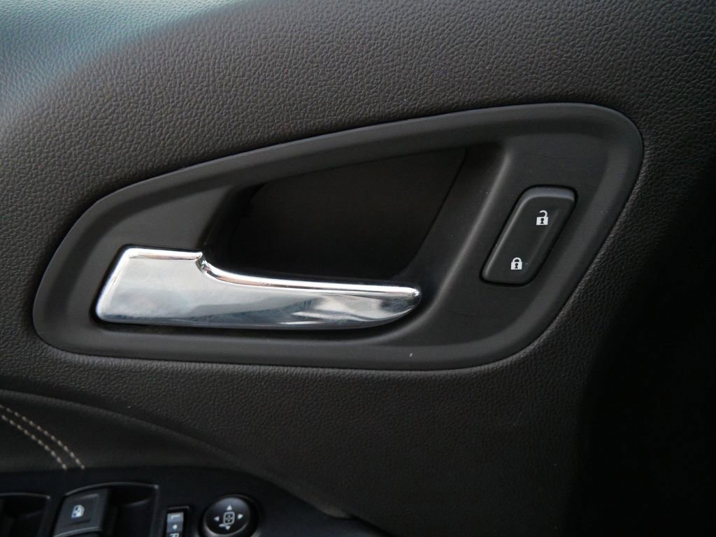 Used 2021 GMC Canyon Denali image 17