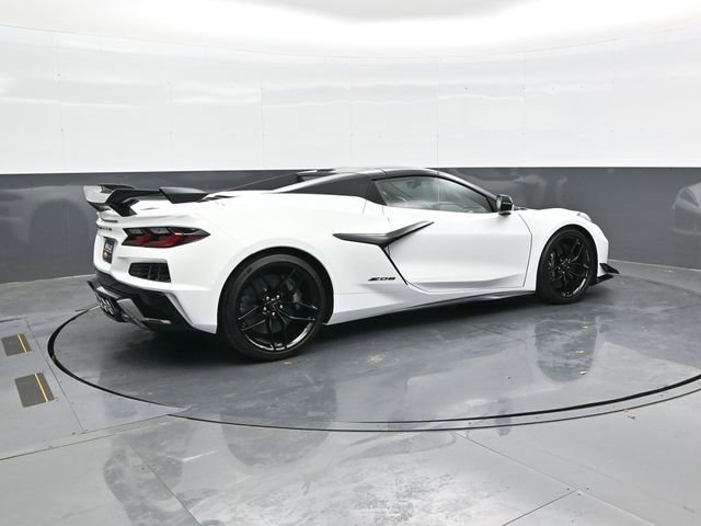 New 2026 Chevrolet Corvette Z06 w/ Z07 Performance Package image 7