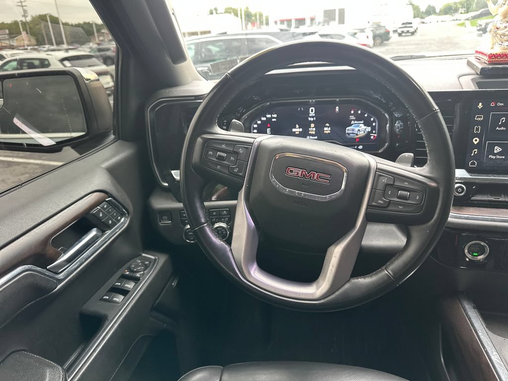 Used 2023 GMC Sierra 1500 SLT w/ SLT Premium Package AWD/4WD image 11