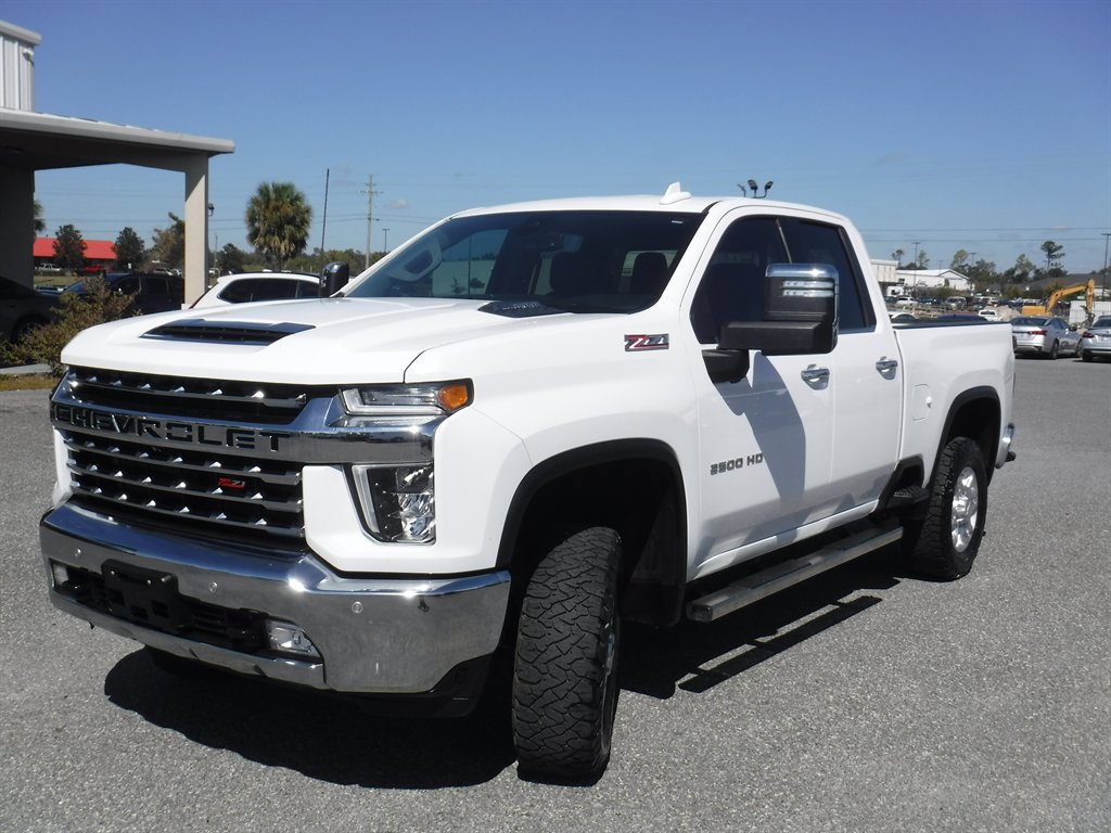 Used 2023 Chevrolet Silverado 2500 LTZ w/ LTZ Plus Package image 27