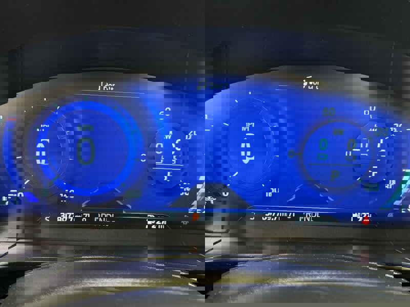 Used 2020 Ford Escape SE Sport image 23