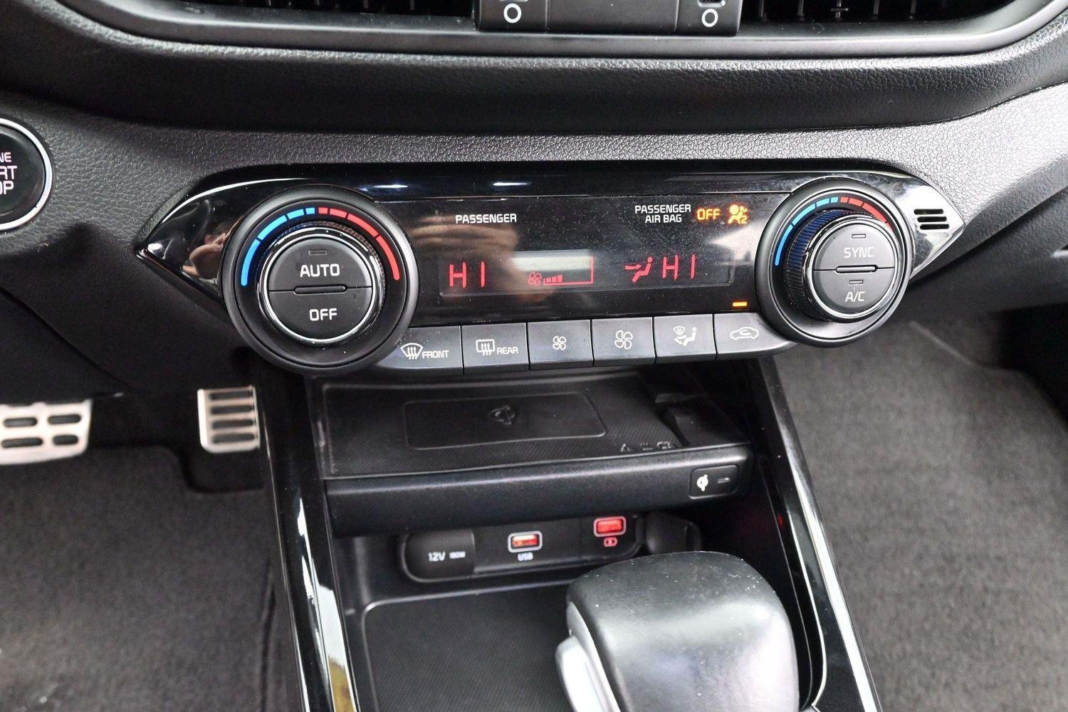 Used 2022 Kia Forte GT-Line w/ GT-Line Premium Package FWD image 22