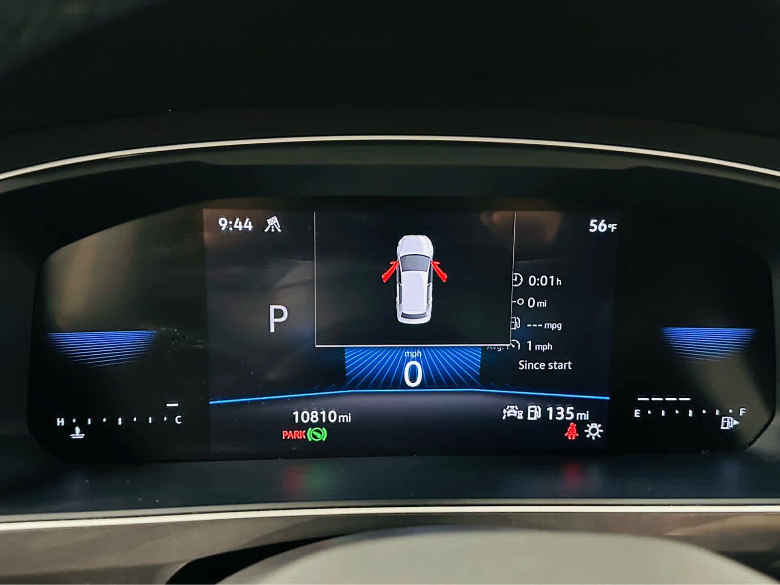 Certified 2024 Volkswagen Tiguan SE R-Line image 18