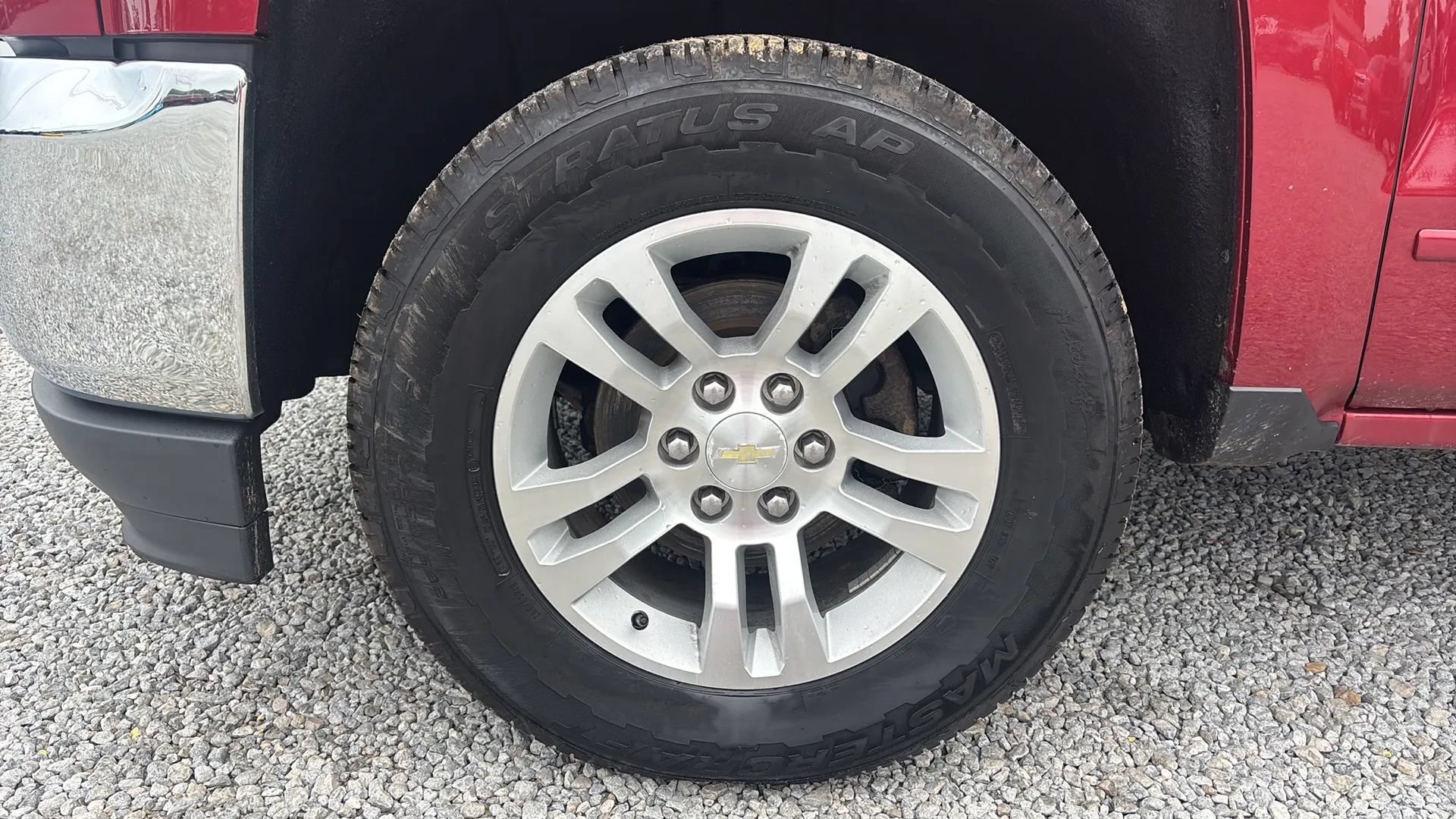 Used 2018 Chevrolet Silverado 1500 LT w/ All Star Edition AWD/4WD image 14