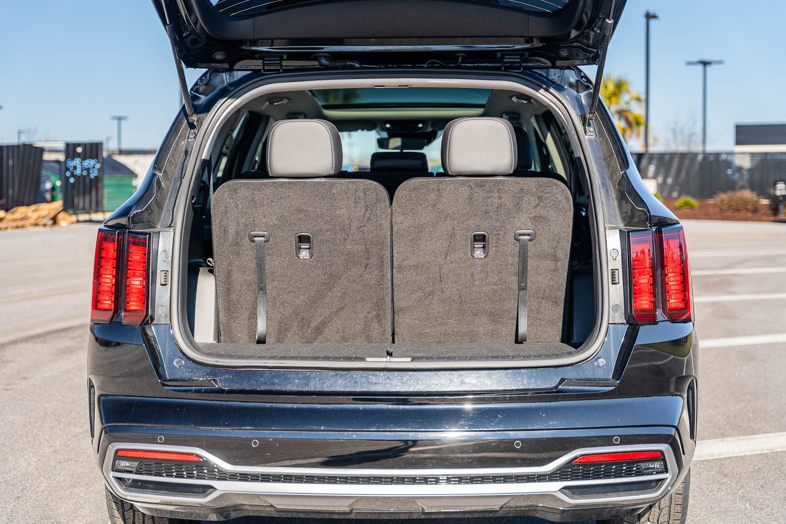 Used 2023 Kia Sorento S w/ Panoramic Sunroof Package image 16