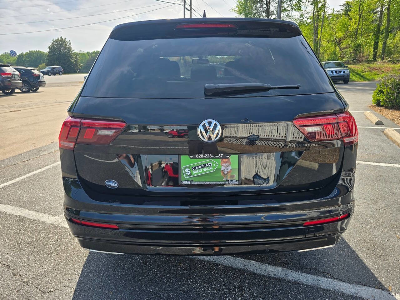 Used 2021 Volkswagen Tiguan SE AWD/4WD image 5