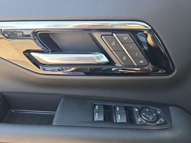 New 2026 Chevrolet Tahoe RST w/ RST Capability Package AWD/4WD image 24
