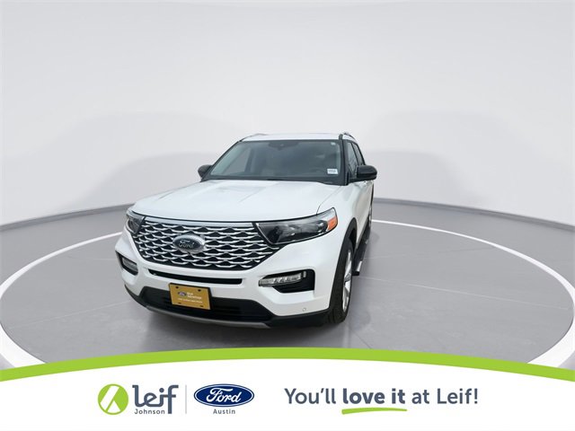 Used 2023 Ford Explorer Platinum w/ Technology Package image 4