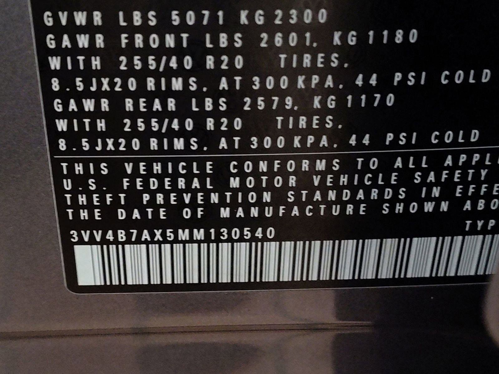 Used 2021 Volkswagen Tiguan SEL Premium R-Line image 16