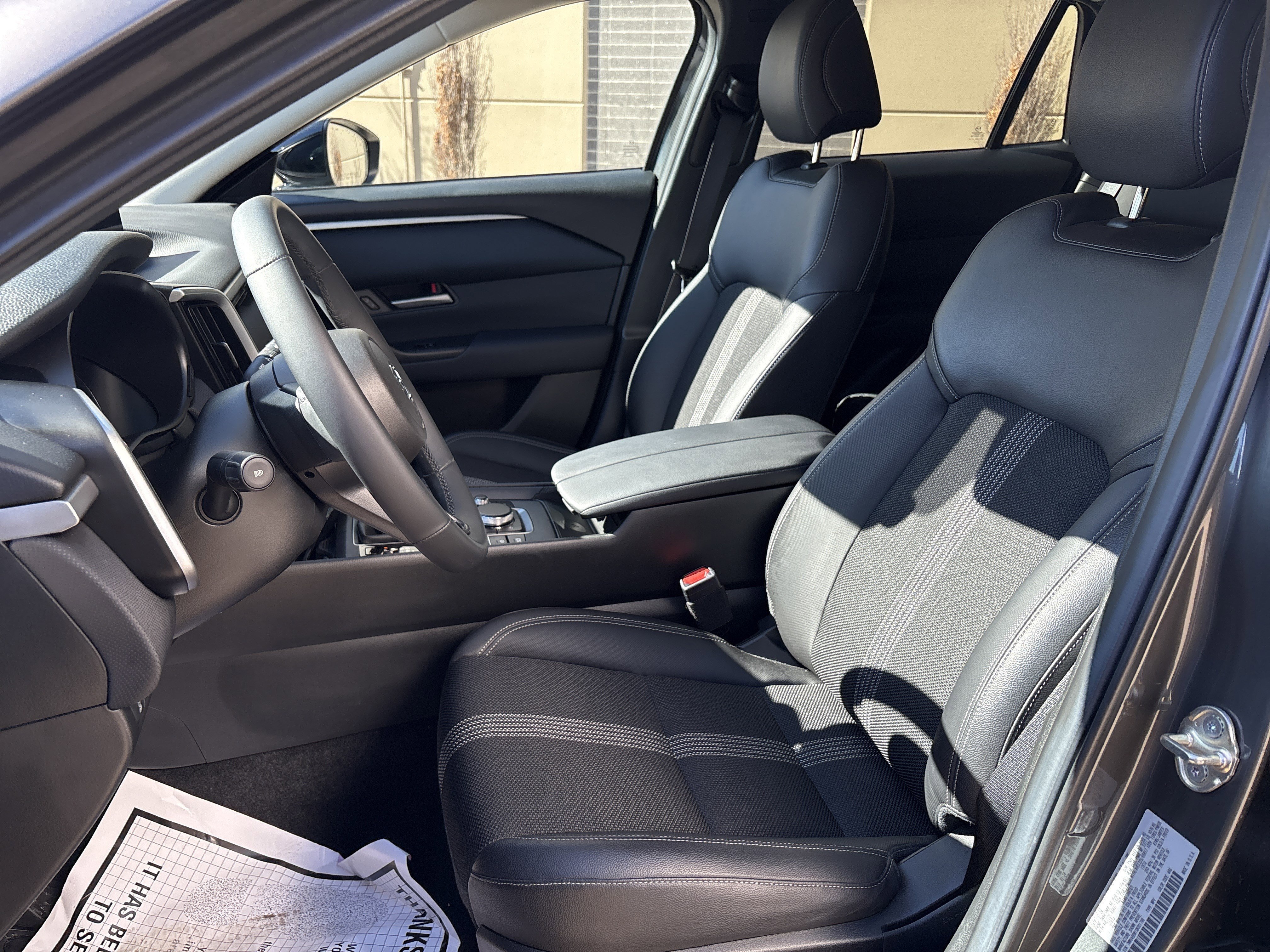 Used 2025 MAZDA CX-50 AWD 2.5 S w/ Weather Package image 16