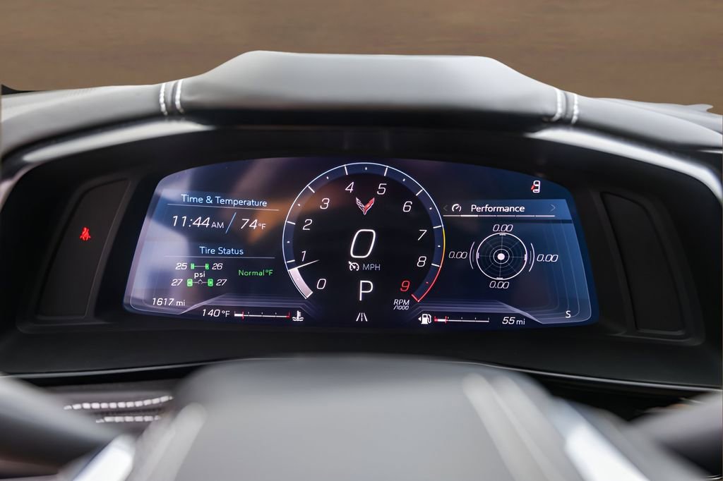 Used 2025 Chevrolet Corvette Z06 RWD image 11