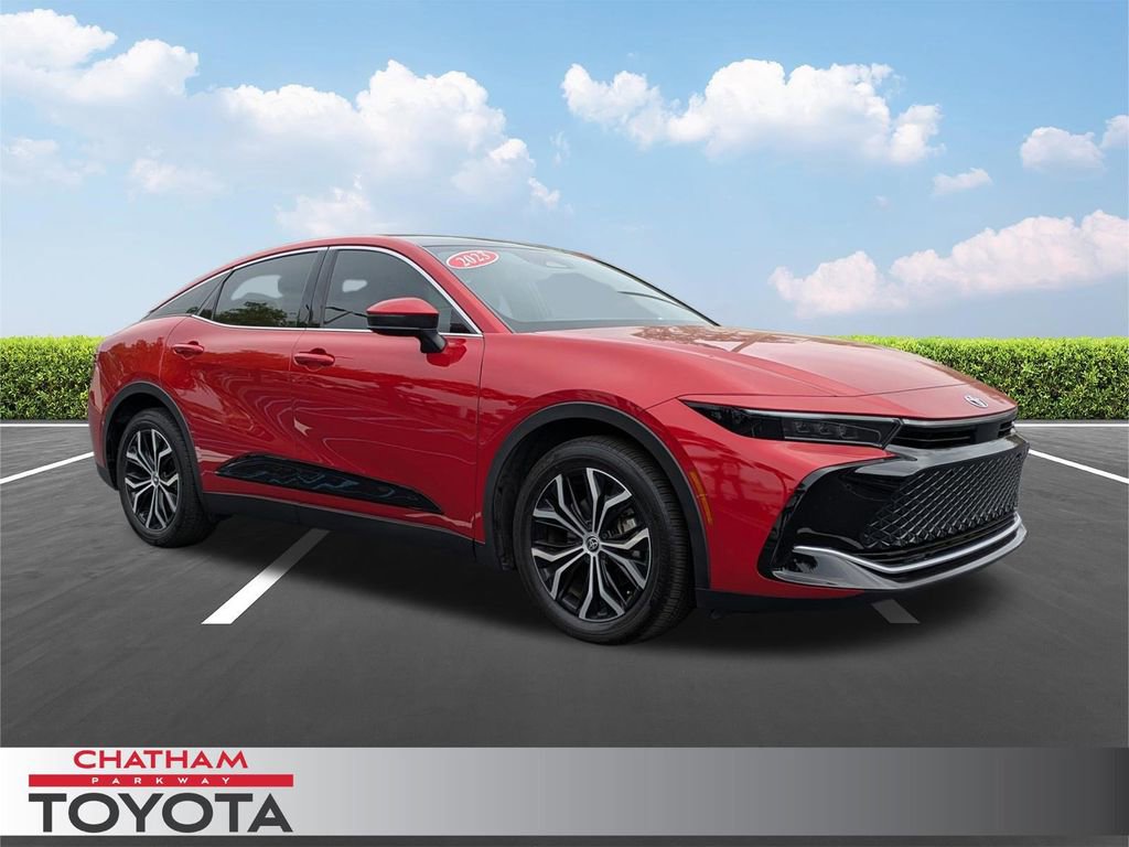 Used 2023 Toyota Crown Limited video 1