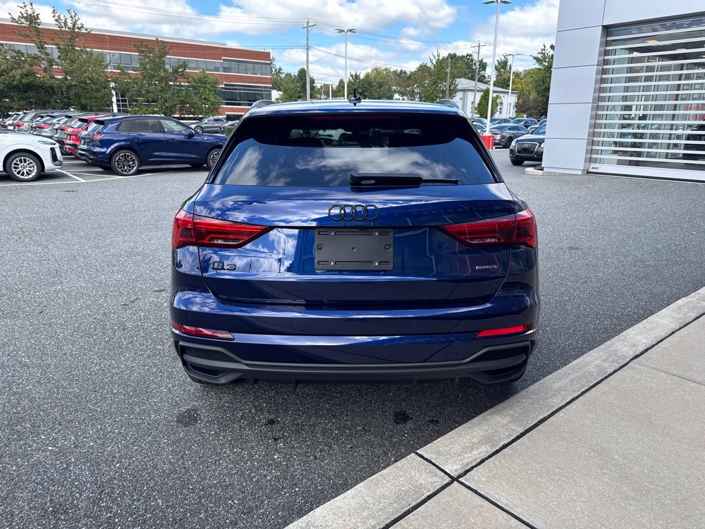 Used 2025 Audi Q3 2.0T Premium w/ Convenience Package AWD/4WD image 10