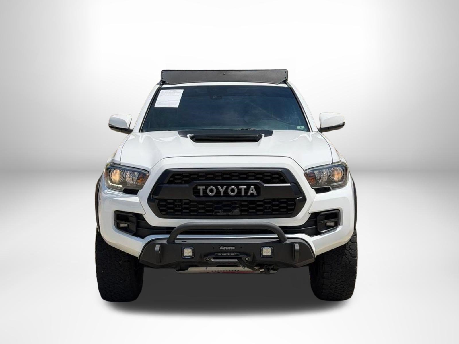 Used 2019 Toyota Tacoma TRD Pro AWD/4WD image 9
