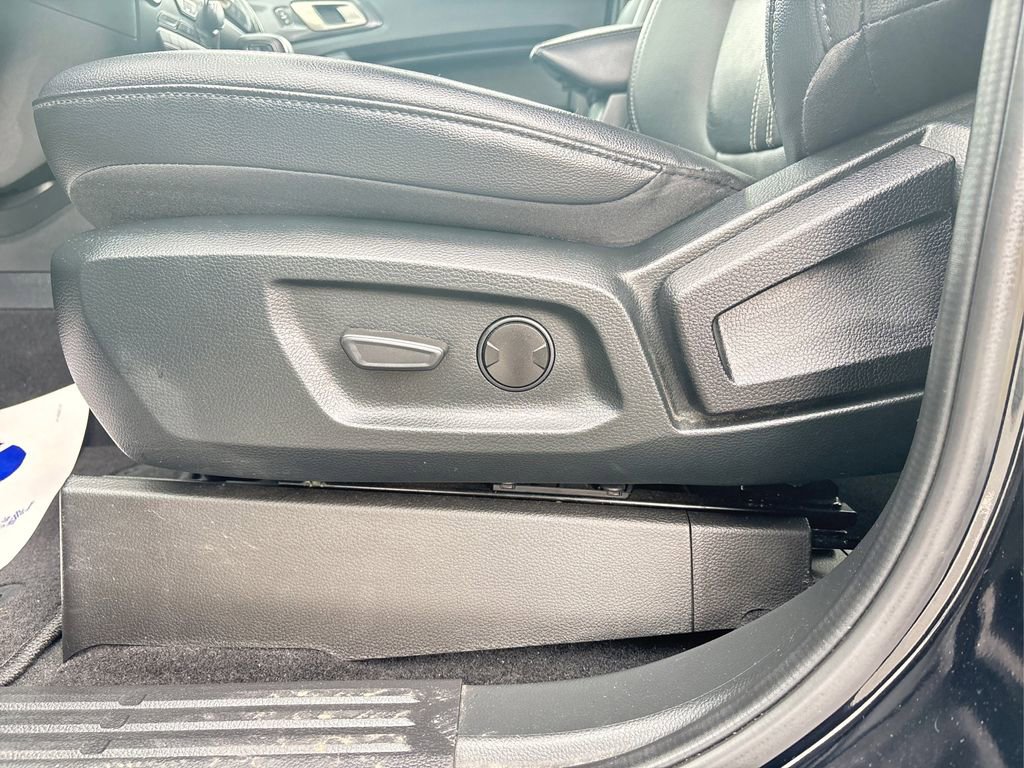 Used 2022 Ford Ranger Lariat w/ Equipment Group 501A High image 29