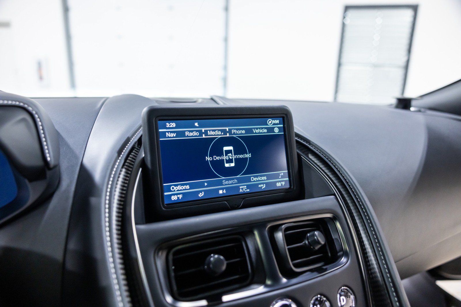 Used 2022 Aston Martin DBS Superleggera RWD image 47