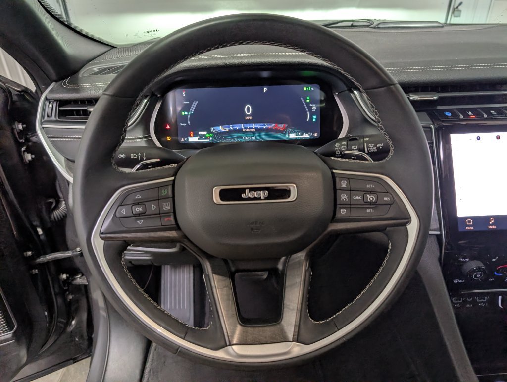 Used 2024 Jeep Grand Cherokee Limited 4xe AWD/4WD image 18