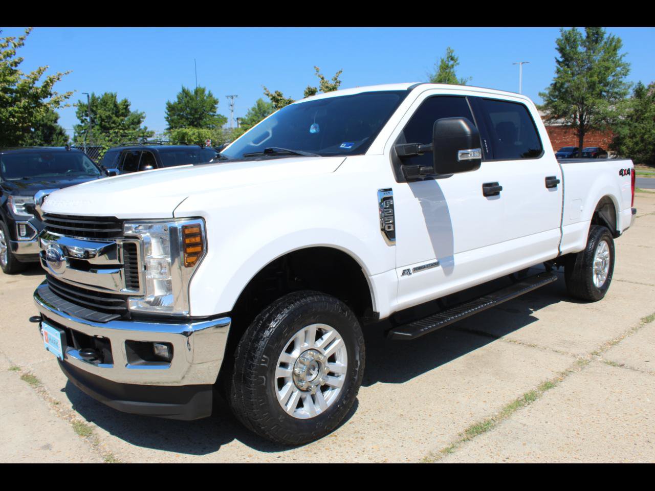Used 2019 Ford F250 XLT w/ XLT Value Package AWD/4WD image 1