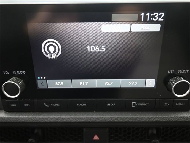 Used 2023 Honda CR-V EX image 3