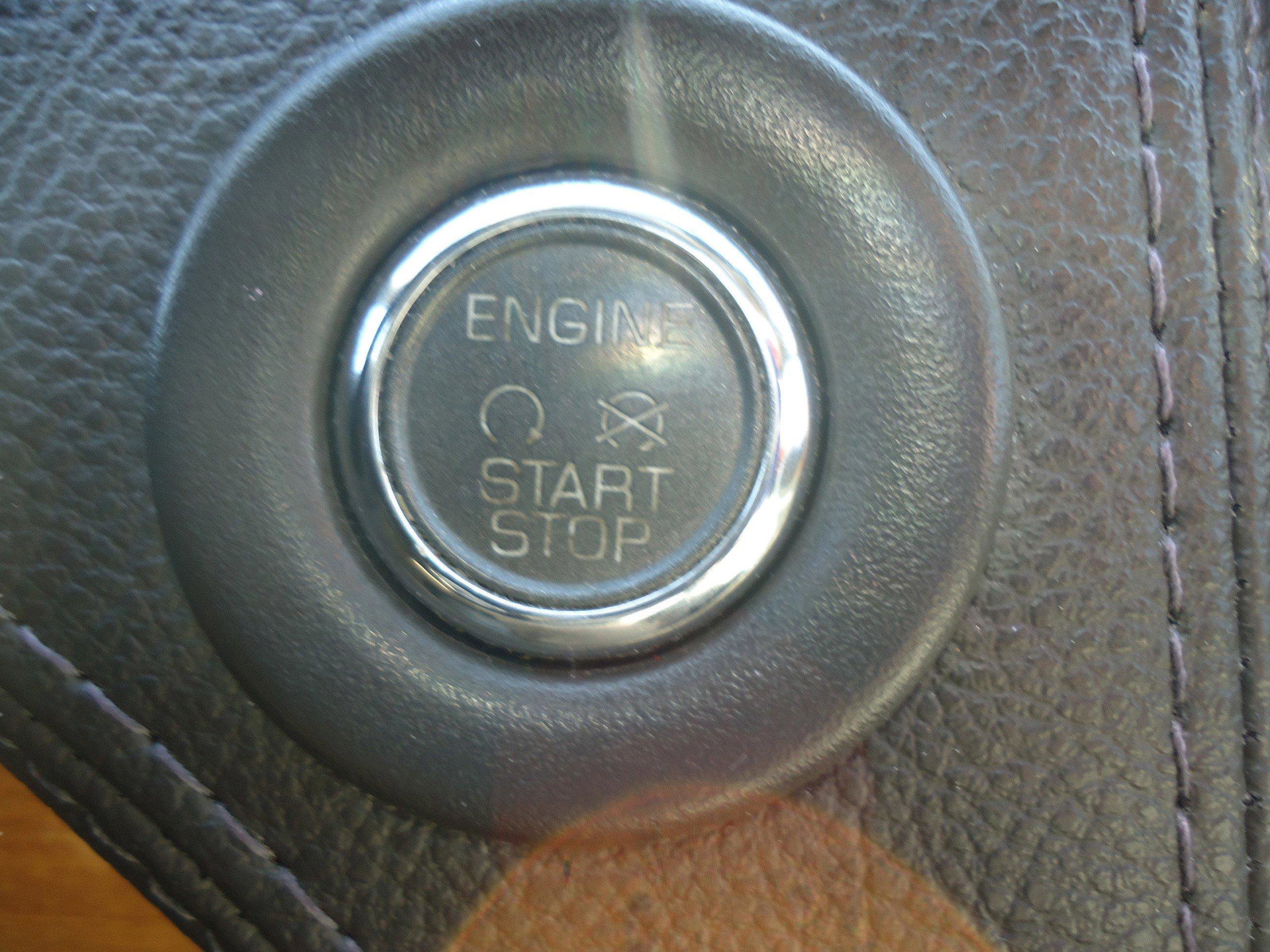 Used 2013 Lincoln MKX AWD image 21