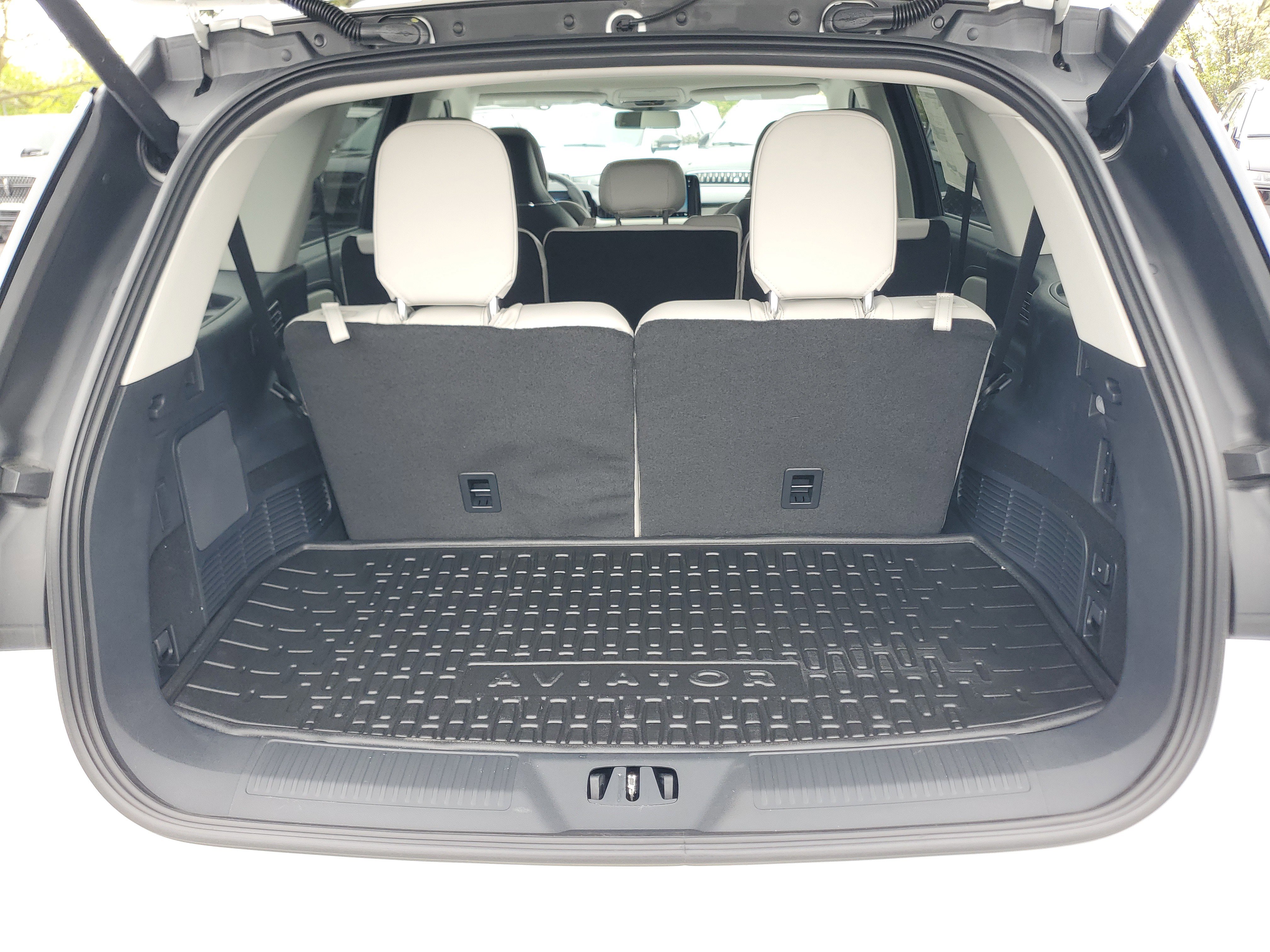 New 2026 Lincoln Aviator Reserve AWD/4WD image 28