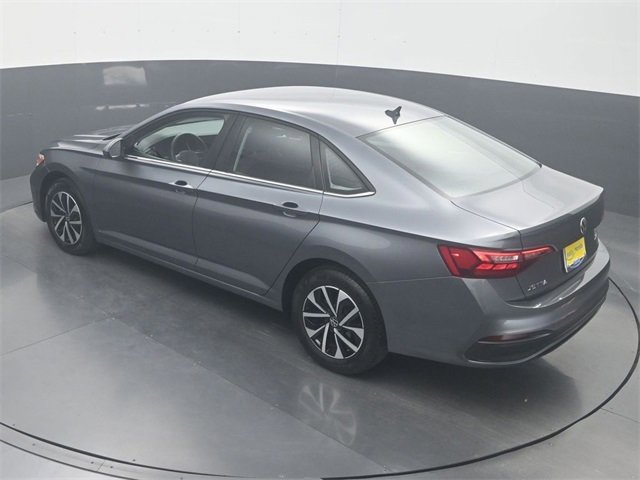 Used 2024 Volkswagen Jetta S image 22