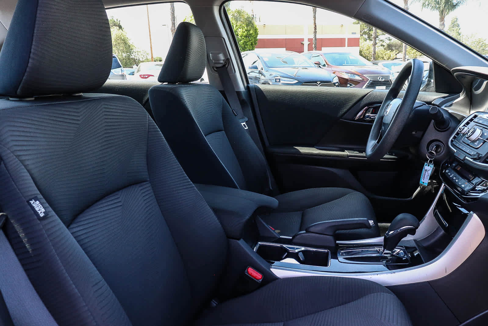 Used 2017 Honda Accord LX image 23
