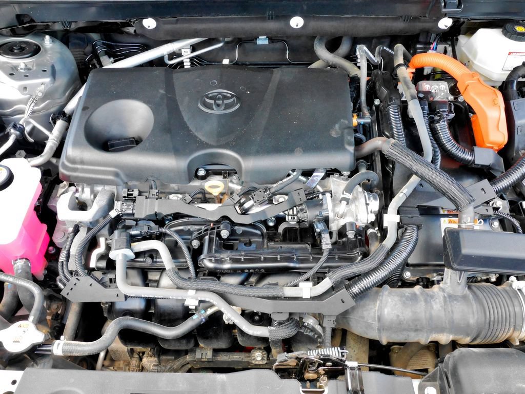 Used 2022 Toyota RAV4 XSE AWD/4WD image 34