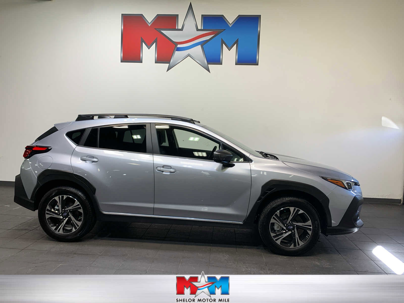 Used 2025 Subaru Crosstrek 2.0i Premium image 1