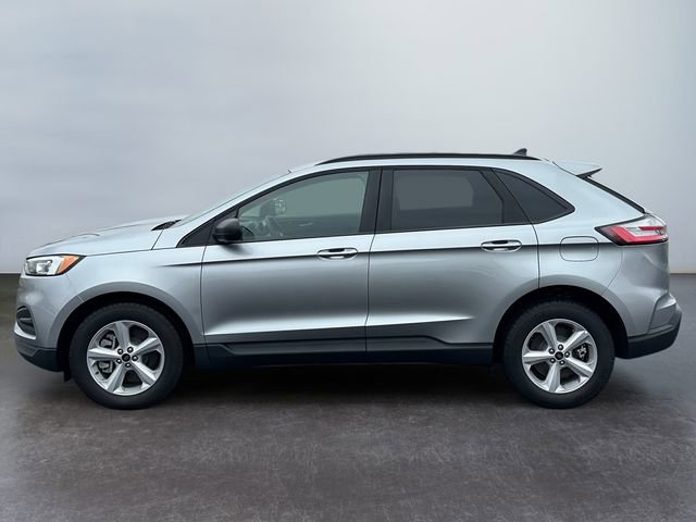 Used 2024 Ford Edge SE image 2