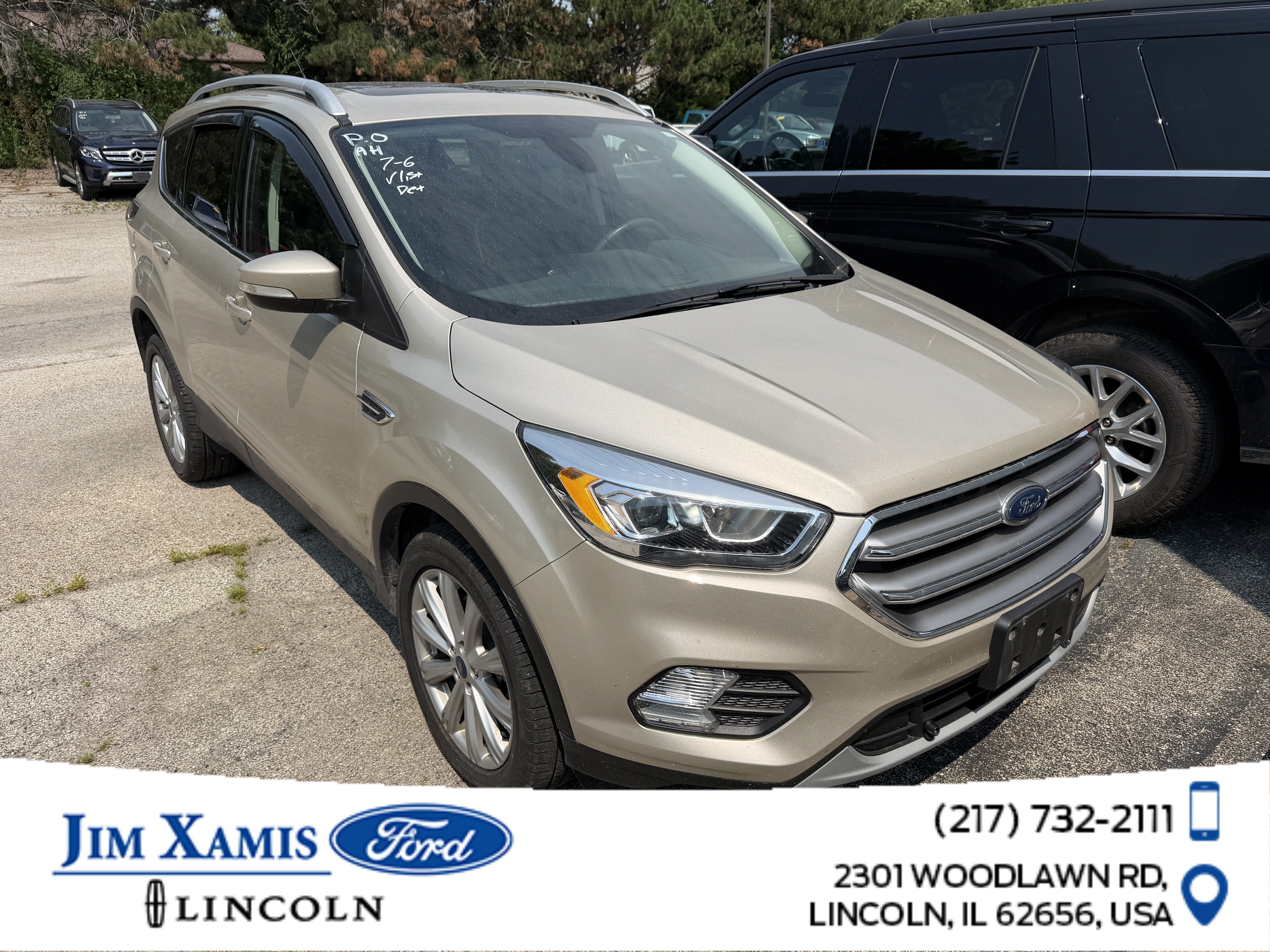 Used 2017 Ford Escape Titanium AWD/4WD image 1