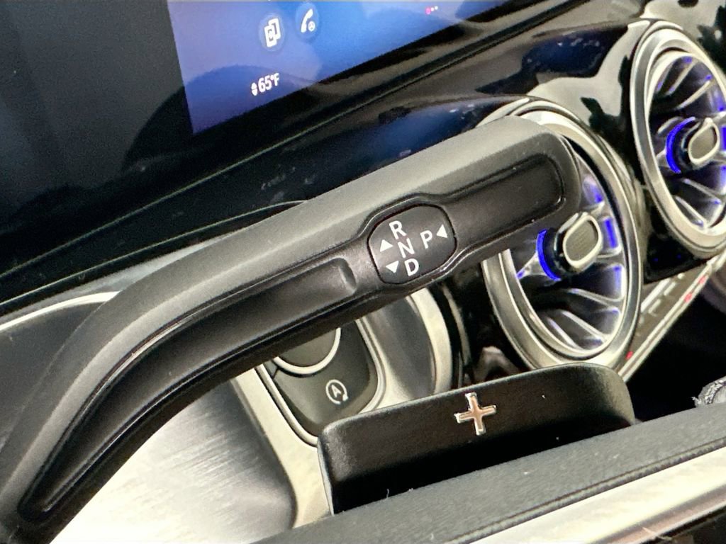 Certified 2025 Mercedes-Benz GLB 250 GLB 250 image 16