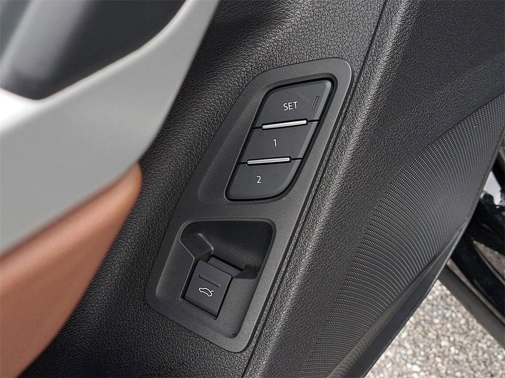 Certified 2024 Audi Q3 2.0T Premium Plus w/ Premium Plus Package image 21