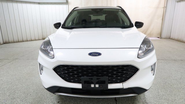 Used 2020 Ford Escape SEL image 7