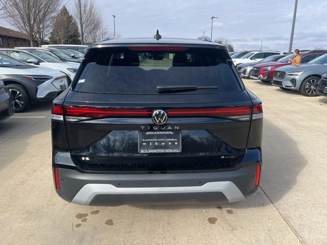 New 2026 Volkswagen Tiguan SE AWD/4WD image 5