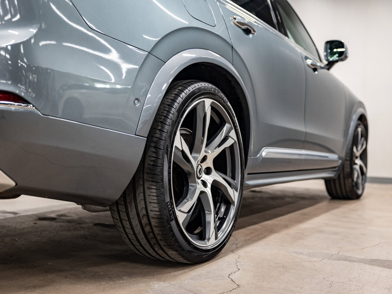 Used 2019 Volvo XC90 T6 Inscription w/ Advanced Package image 36